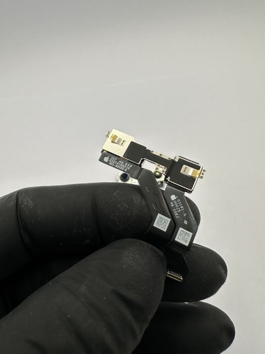 Camera fata+ face id iPhone 13