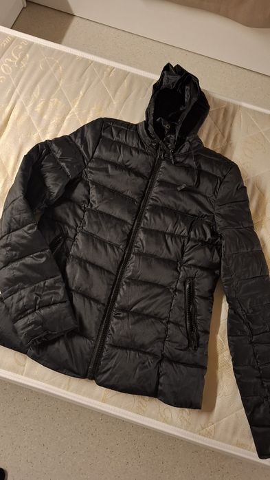 Стильная легкая куртка