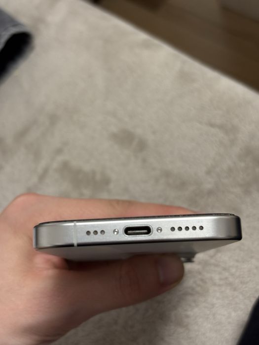 Iphone 15 Pro White Titanium