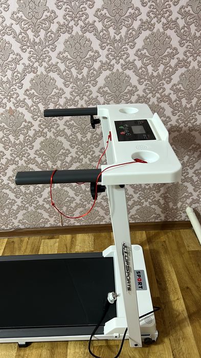 Продам беговую дорожку