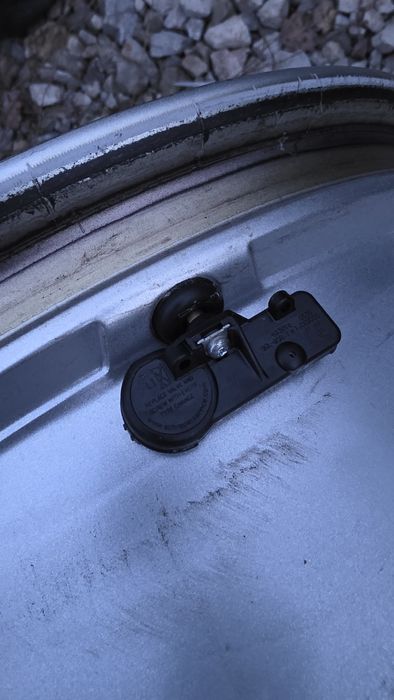 Оригинални 16" Peugeot 4x108 7j ET32