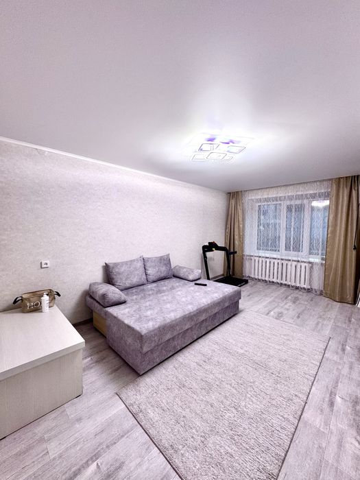 2 комнатная, Комсомольский 19