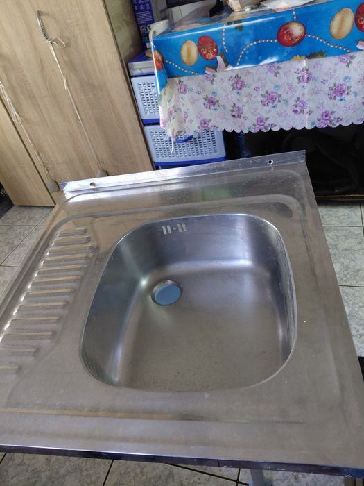 Ghiuveta inox  60×60