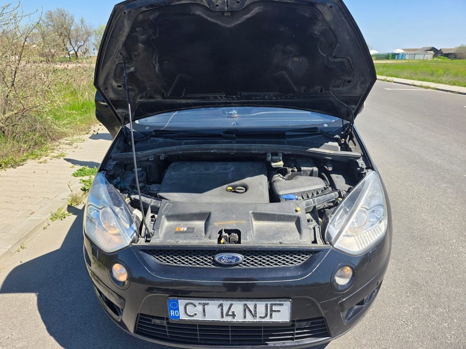 Ford s max  anul 2009  7 locuri