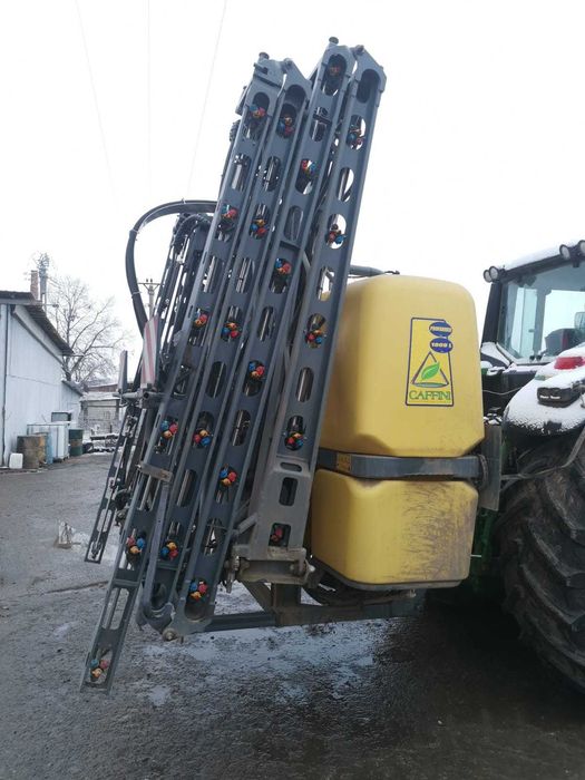 Masina de erbicidat purtata CAFFINI ProFarmer 1800