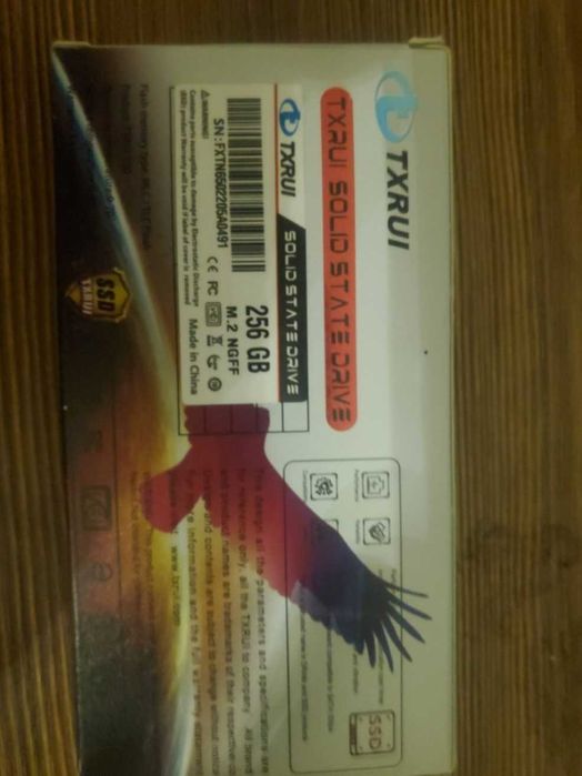 Sdd карта 256 гб.