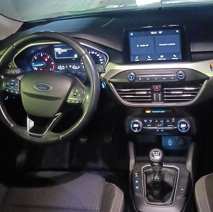 FORD Focus 2020 — imagine 4