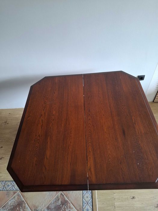 Антикварен Трапезен Комплект