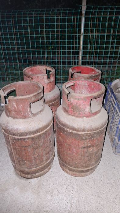 Продам б/у газ балон