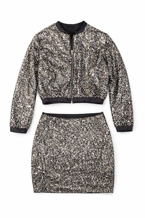 Дамски комплект с пайети в сребърно