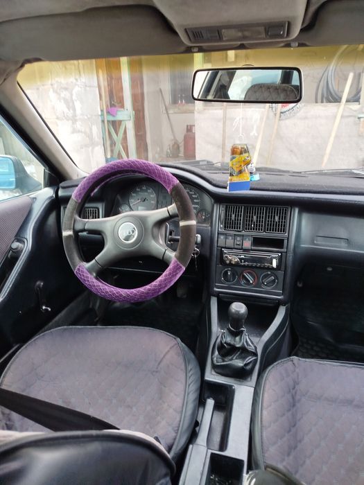 Продам Ауди Б4 моно