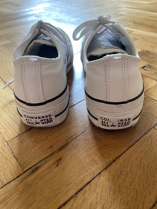 Converse кожени маратонки с платформа 38 номер