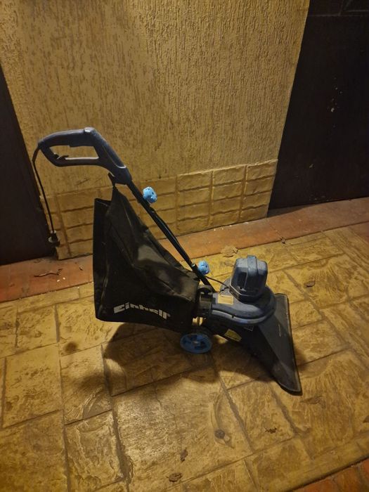 Електрически листосъбирач