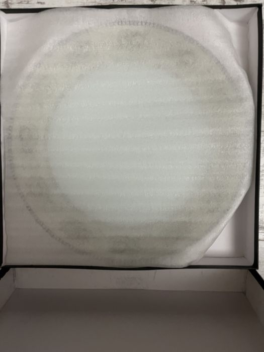 Продам Новое БЛЮДО под горячее