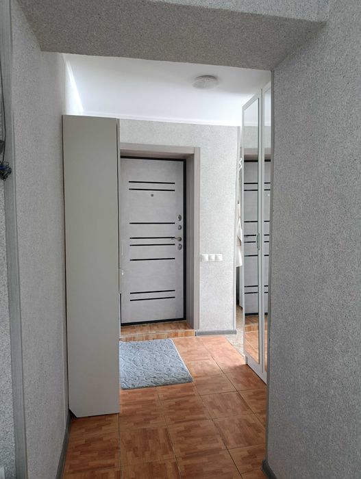 Продам 4-х комнатную квартиру