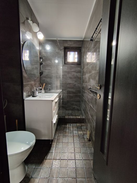 Închiriez apartament cu 2 camere strada Brăilei zona bănci