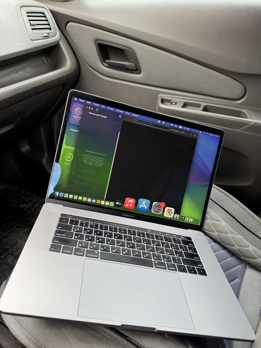MacBook Pro   Мак бук