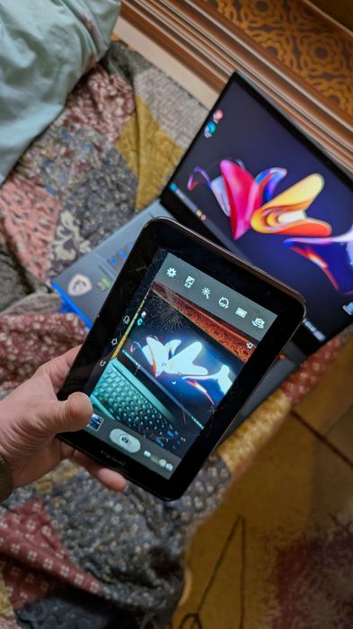 SAMSUNG Galaxy Tab 2 7.0 – tabletă funcțională, ecran spart