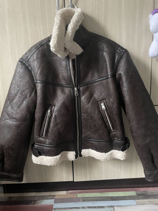 Кожено кафяво яке