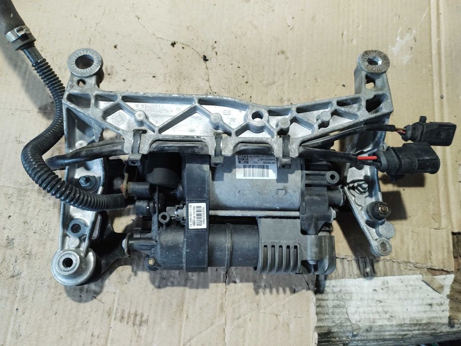 Компресор Въздушно Окачване Porsche Cayenne 3.0D 92A/2012г