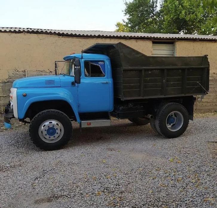 Вывоз строй мусора.мебели.хлама и прочее.Грузчики.