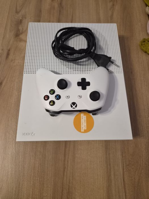 Vand x-box one s 500 gb