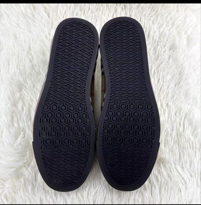 Кроссовки Burberry (ОРИГИНАЛ)