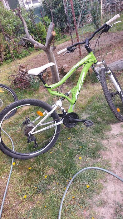Продавам колело KCP
