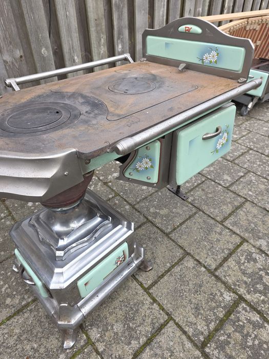 Sobe  pe lemne  frumoase