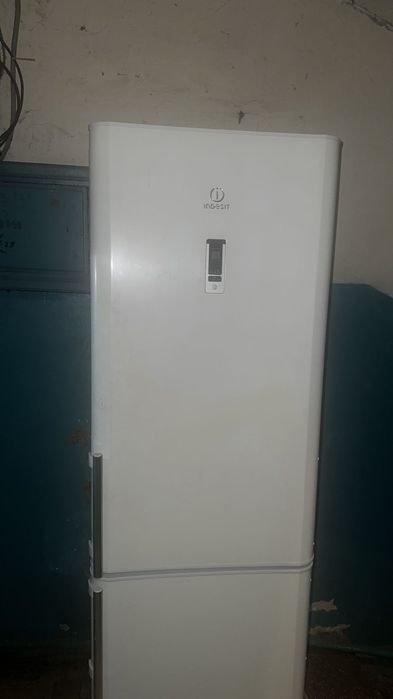 Холодильник Индезит