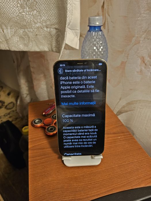 Vând iPhone 12 pro max gold neverlick