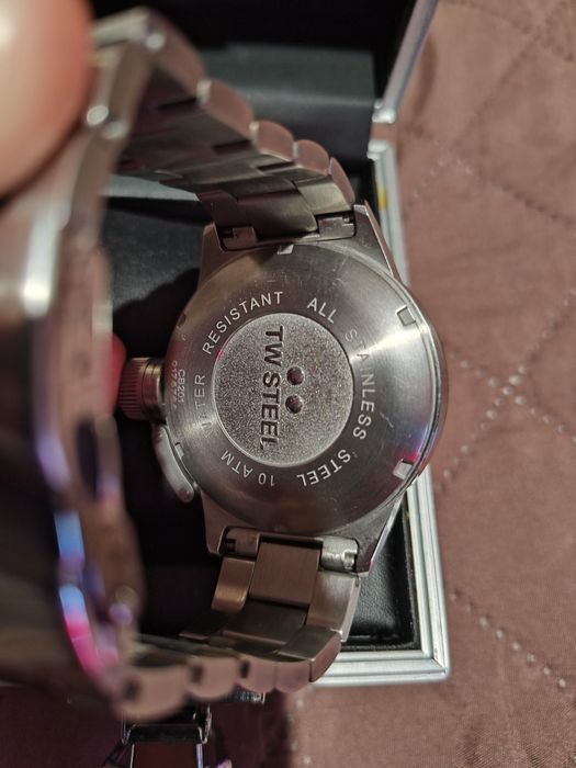 Часовник TW Steel CB1 Canteen Bracelet