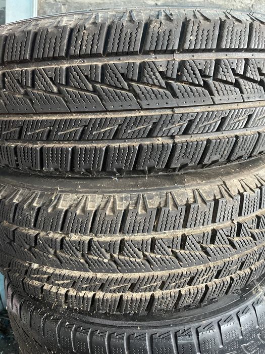 Продам диски с резиной 185,70,14