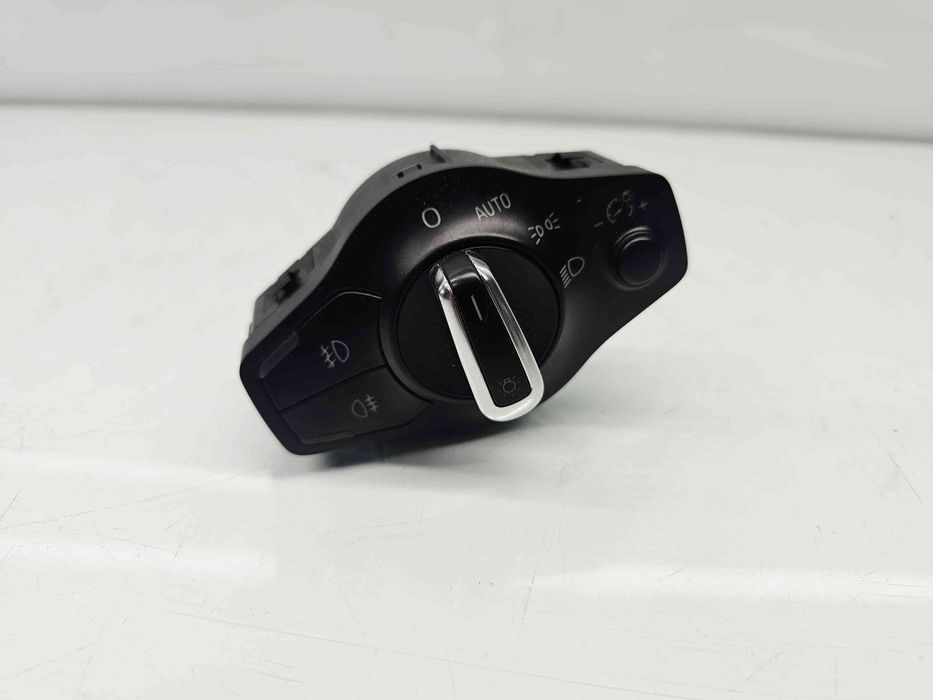 Bloc lumini  AUDI A5 (8T3) [Fabr 2007-2015] 8K0941531AL
