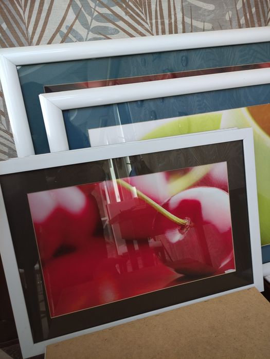 Продаются картины в отличном состоянии,отлично подходит для ресторанов