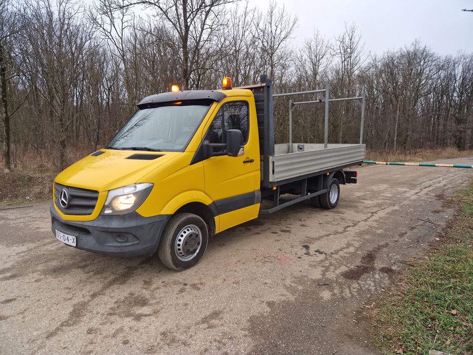 Mercedes Sprintet 513, 516