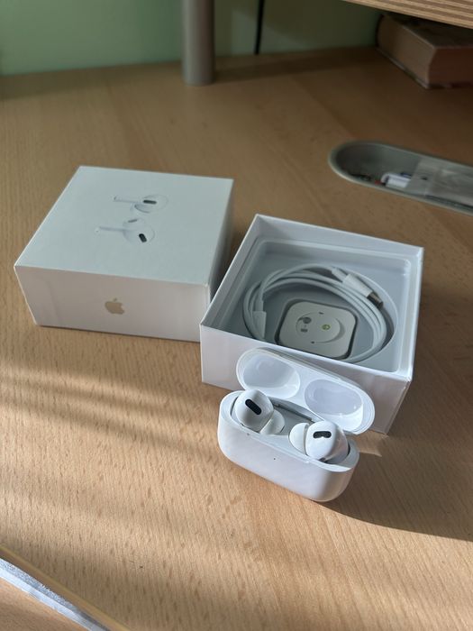 Casti airpods pro 2