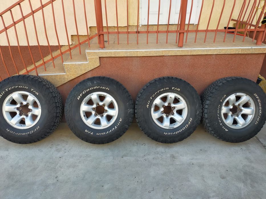 Anvelope offroad 285 75 16