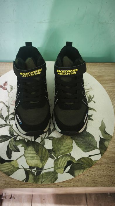 Детски водонепромокаеми Боти Skechers