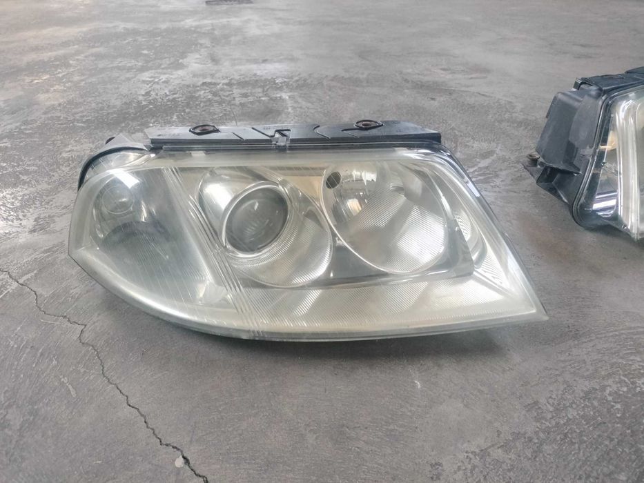 Faruri originale Vw Passat B5