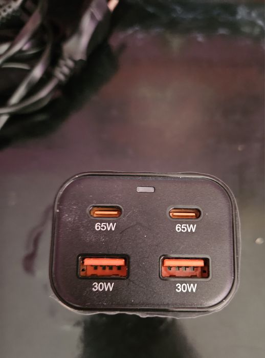 Statie de Incarcare USB 100W GaN PRO 4 in 1