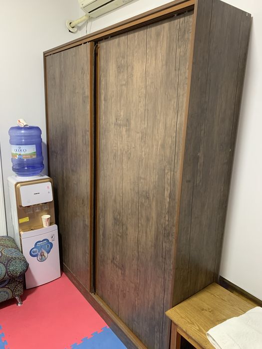 Шкаф-купе в прихожку продается