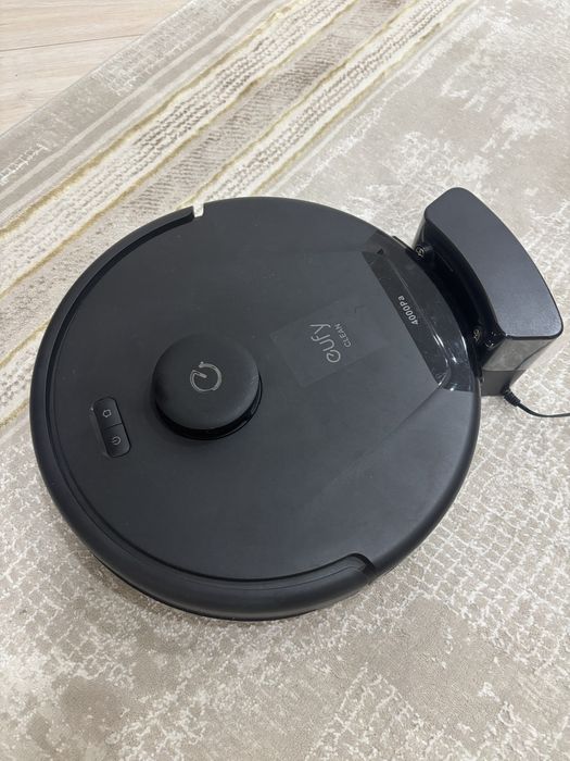 Продам робот пылесос eufy clean 4000pa