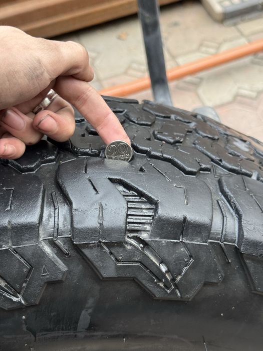 Продаются грязевые шины 265/70 R17