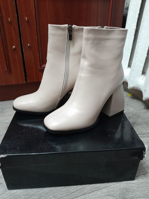 Продам женская обув