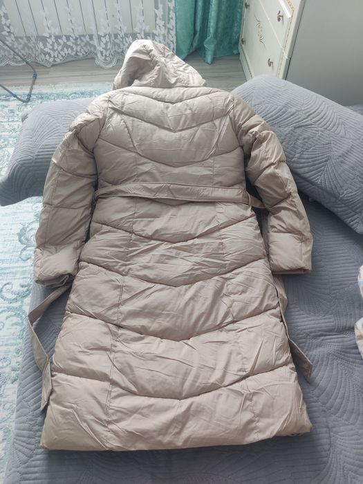 Продам новый женский пуховик