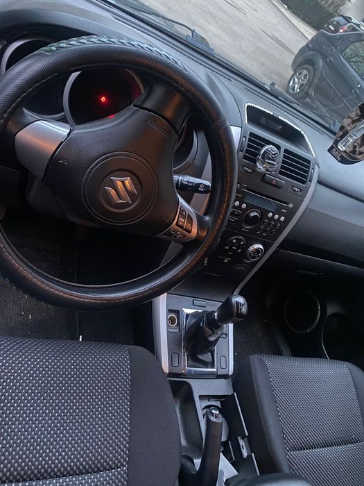 Vând Suzuki Grand Vitara 4x4