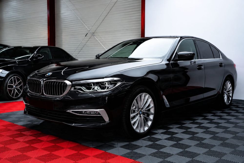 BMW 5 Series 2019