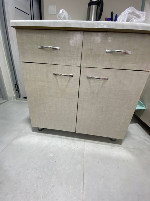 Продам кухонный гарнитур