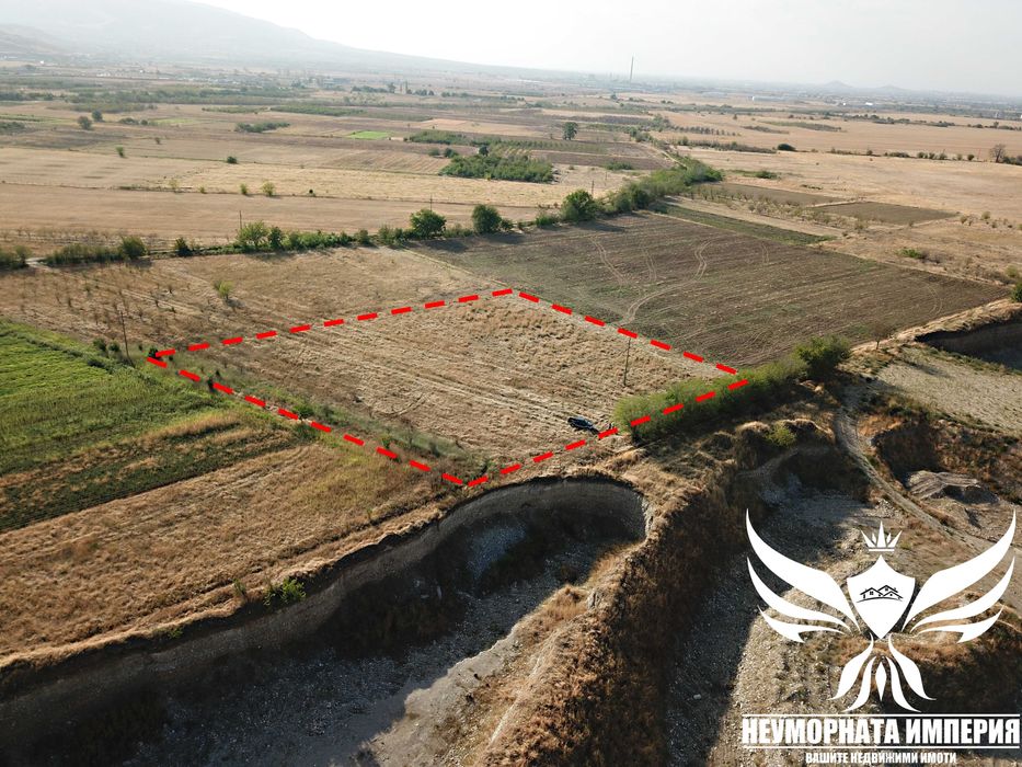 Продавам парцел 7000кв.м. в гр.Асеновград местност Капсида